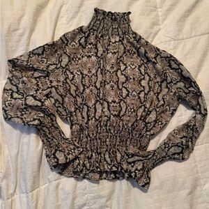 NWOT Snake Skin Cinch Top
